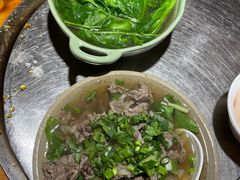 -大众跷脚牛肉馆·非遗传承单位(峨眉山店)