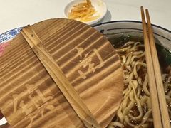 -镇南锅盖面馆(解放路店)