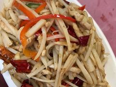 莲菜烧肉丝-乐乐餐厅(湘子庙街店)
