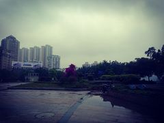 -日月光中心广场