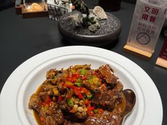 -忆江南·临江鱼馆