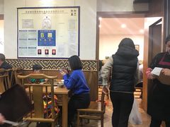 大堂-石磨豆花家常菜·牦牛排土火锅