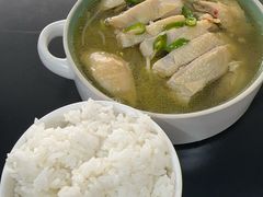 藤椒鸡腿饭-箪食记(汉口路店)