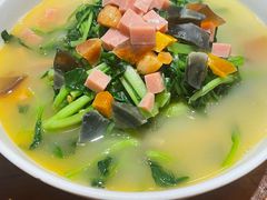 -金枝玉叶上海人家食府(三里河店)