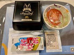 安格斯厚牛芝士堡-麦当劳(花城大道华穗路店)