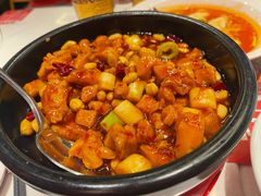 -渝是乎酸菜鱼(龙旗购物中心店)