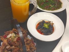 -香山湖家家宴(中山陵店)