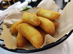 炸香蕉-三头牛·潮汕牛肉生蚝火锅 (夏湾店)