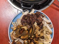 -菌之家·专业纯野生菌火锅·特色炒菌