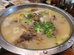 -金丰鱼庄(四团店)