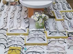 -美空眼镜·星趣控·新乐学·控优点合作店(周浦万达店)