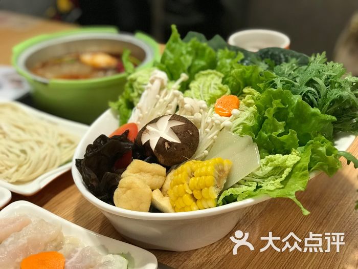 馐馐邻家外送小火锅蔬菜拼盘图片 - 第4张