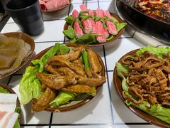 -扎起市井老火锅(乐山总店)