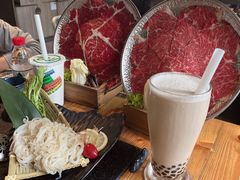 -湊湊火锅·茶憩(南京东路悦荟店)