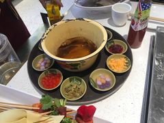 奶茶冰粉-串一火锅(赛格国际购物中心店)