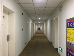 -汉庭（西安咸宁路地铁站店）(原东二环理工大店)