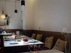 -一叶一世界•素食餐厅(环球中心店)