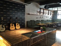 -JINNS锦时 steak&pizza(浸信会礼拜堂旧址店)