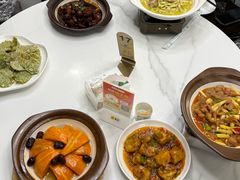 -阿峰饭店·本地土菜馆·农家土鸡煲·一品神仙鸡(报福店)