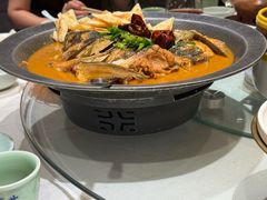 葱烧大鱼头泡饼-北平盛世·新京菜·北京烤鸭(劲松·双井店)