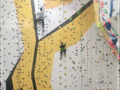 -问山MountQuest攀岩馆