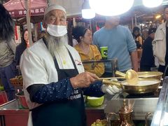 -正宁路小吃夜市