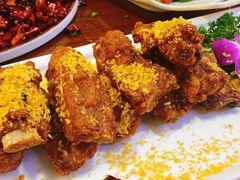 金牌蒜香排骨-庆合府重庆大排档(紫都城店)