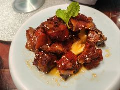 -万重锦·人文川菜馆(骡马市店)
