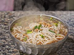 -正宗杨记普洱酸醋米线(总店)