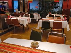 -刘姐啤酒鱼民族演艺餐厅(西街总店)