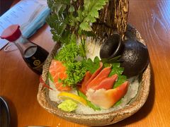 三文鱼北极贝刺身-鳗鱼家·深夜食堂(军博店)