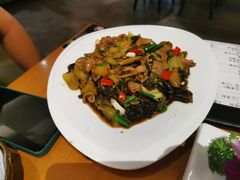 -老板很二(吉大店)