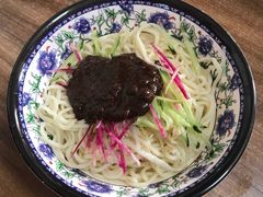老北京炸酱面-门框胡同百年卤煮(前门煤市街店)