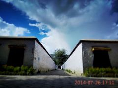 android_upload_pic-罗布林卡