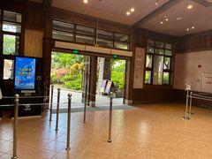 -横琴湾畔餐厅(长隆海洋王国白鲸剧场店)