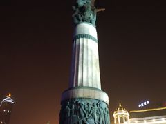 -人民防洪胜利纪念塔