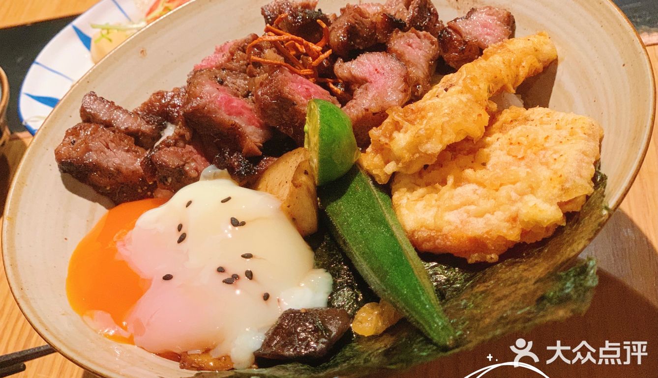 解锁杭州热门榜NO.1日料品牌｜满满初牛