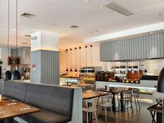 -昆山琶拉帝诗酒店·河畔咖啡厅Riverside Cafe