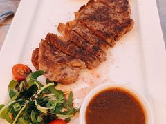 澳洲谷饲肉眼牛排-LENBACH兰巴赫西餐啤酒坊(大连东港店)