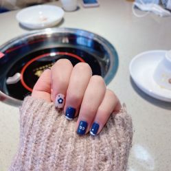 -H12 STAR日式美甲美睫专门店