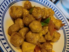 菠萝咕咾肉-朵朵开素食餐厅(后宰门街店)