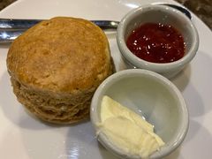 scone-Y'EST WORKS Coffee Roastery