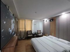 -鑫雅居公寓(广州南站地铁站店)