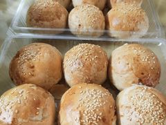 -白玉兰食品甜凤店(合生汇店)