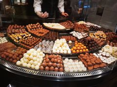 -Laderach 莱德拉(上海环贸iapm店)