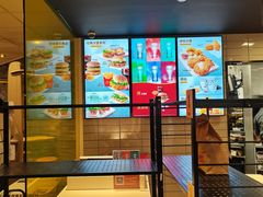 -麦当劳(虹口星荟中心店)