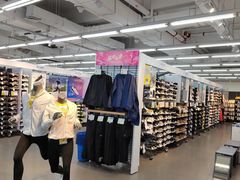 -迪卡侬(燕山店)