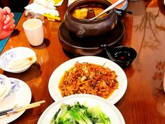 -福照楼汽锅鸡·云南菜(火车站锦江店)