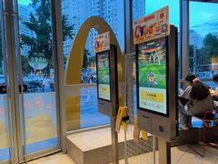 -麦当劳(北苑秋实路店)