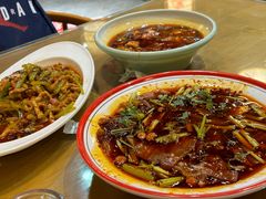 -易老妈蹄花.特色川菜(人民公园总店)